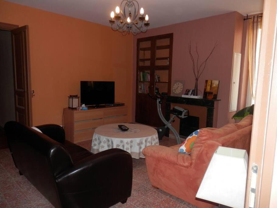 Appartement Spacieux Avec Grand Patio, 1Er Etage Sigean Dış mekan fotoğraf